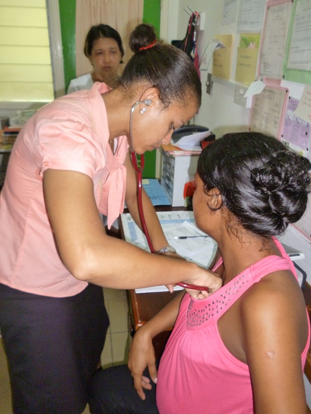 WHO report on Seychelles gives thumbs-up on free health care