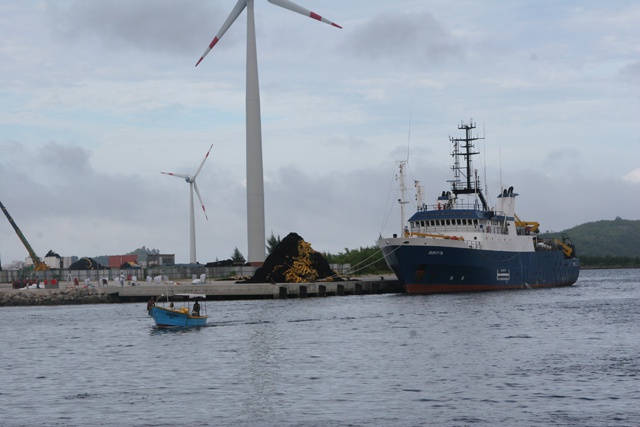 Les Seychelles bénéficient d’un nouveau quai pour accroître la capacité de pêche