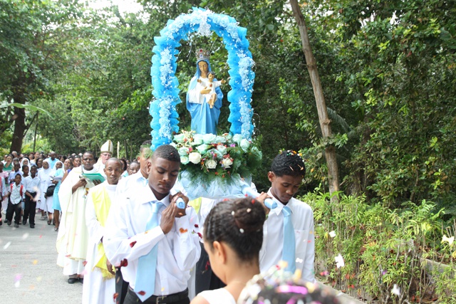 Apothéose à la Digue, île des Seychelles pour la fête du 15 août