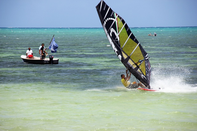 Planche à voile : le record des Seychelles de la course Mahé Praslin, imbattable malgré le vent
