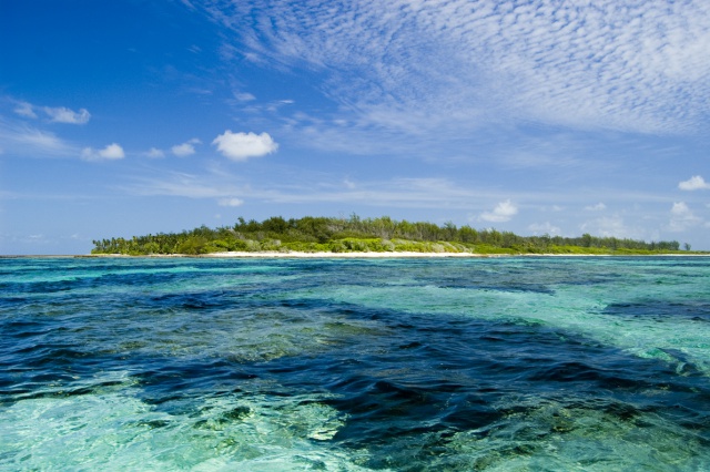 Small island states meet in Seychelles to agree on unified stance ahead of climate talks in Lima