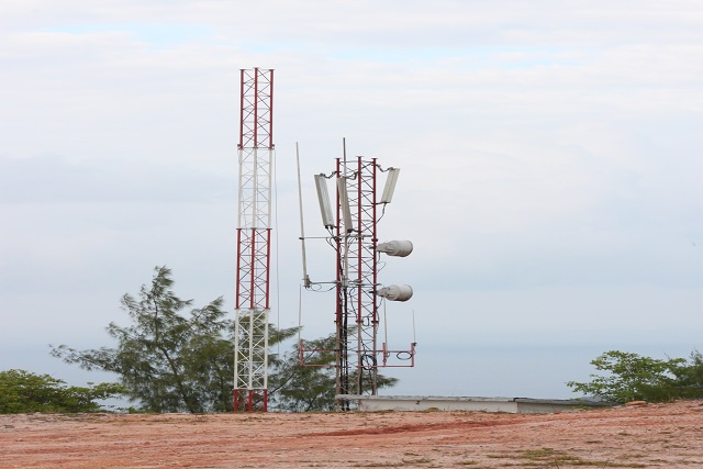 Seychelles Police gets first radio network to speed up fight against crimes