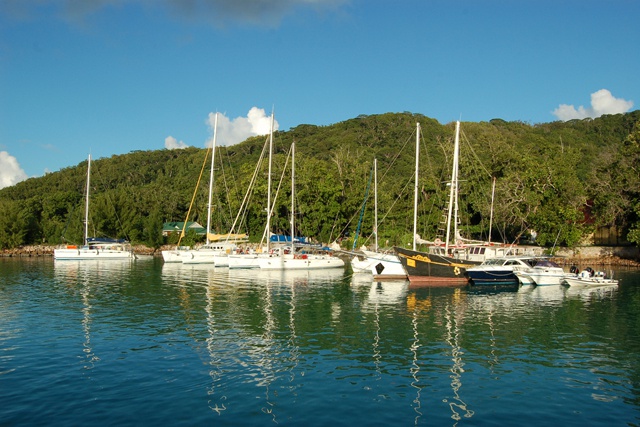 Un bateau de plaisance a pris feu dans les eaux des Seychelles