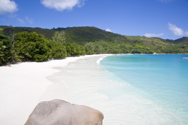 Seychelles guide books move into the future – now available on the App Store