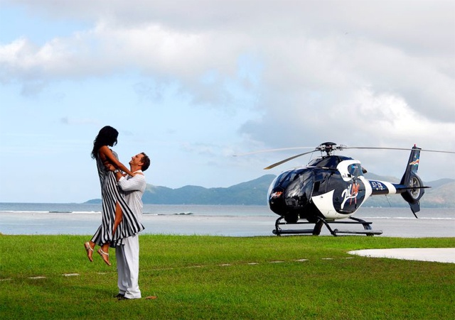 Romance really is in the air! Seychelles helicopter company helps tourist to pop the big question