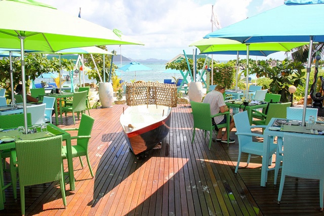 Remonter le temps pour créer un piège à poissons moderne ! C’est le concept du nouveau restaurant de fruits de mer qui vient d’ouvrir sur l'île de La Digue aux Seychelles