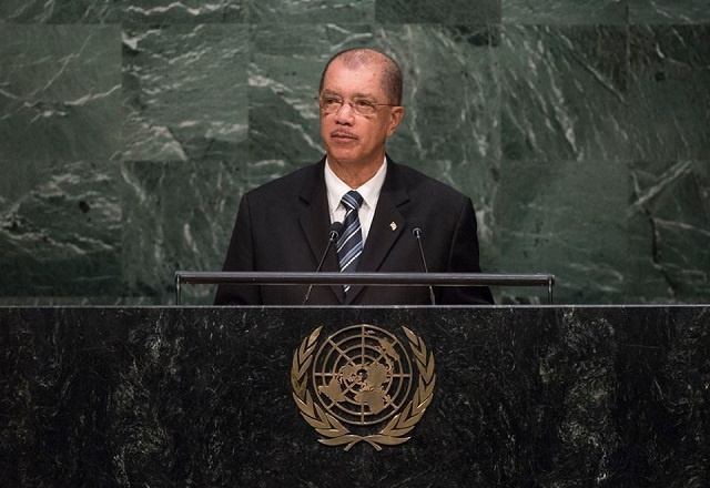 Le président des Seychelles appelle à la détermination et l'engagement pour relever les défis mondiaux lors de la 70e session de l'Assemblée générale des Nations unies.