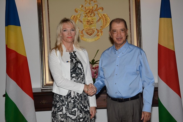 « L’Union Européenne continuera de soutenir et d'aider les Seychelles ».