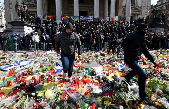 Brussels police clash with far-right mob at attacks shrine