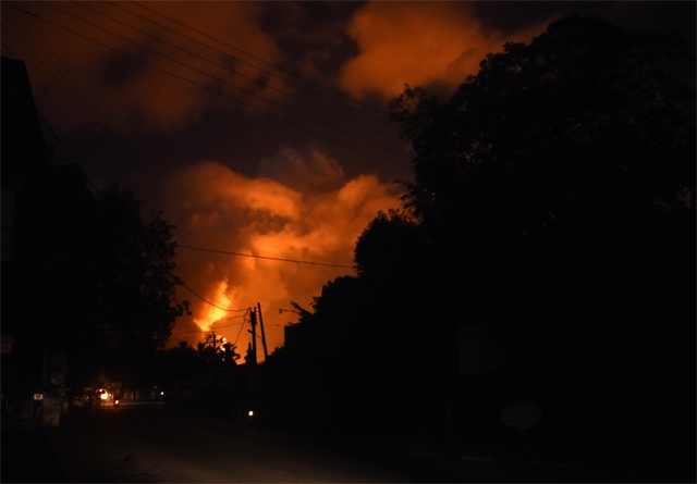 Sri Lanka ammunition blasts destroy hundreds of homes