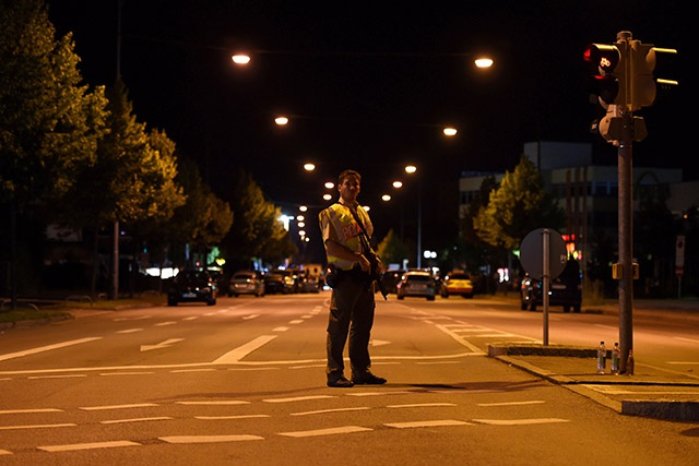 Un jeune homme sème la terreur à Munich en tuant neuf personnes