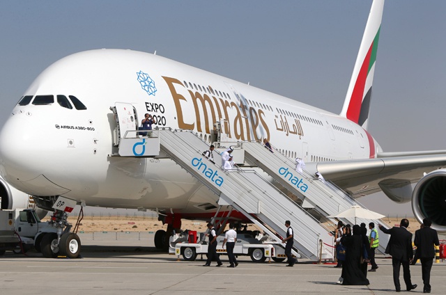 Emirates plane in accident on landing in Dubai