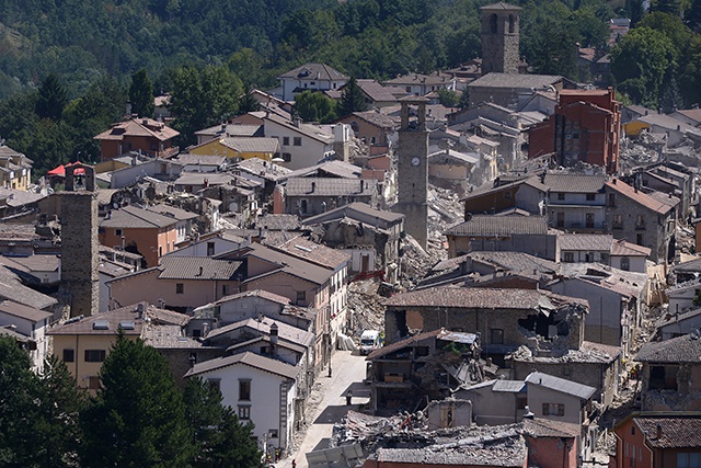 Séisme en Italie: une quarantaine de secousses dans la nuit