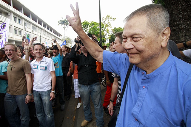 Paul Vergès, grande figure politique de La Réunion, est mort