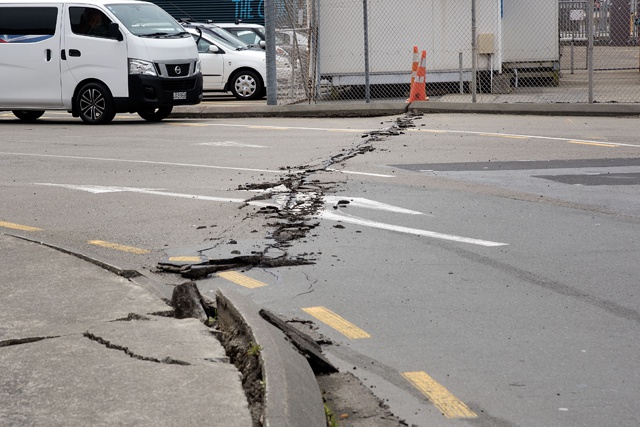 Two dead as huge quake rocks New Zealand