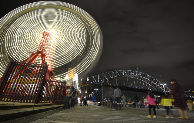 Cities and monuments switch off for Earth Hour