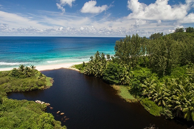 Les citoyens des Seychelles s'inquiètent du projet hôtelier de la Baie Grand Police