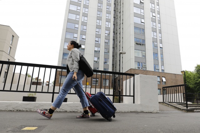 London tower blocks evacuated over fire fears