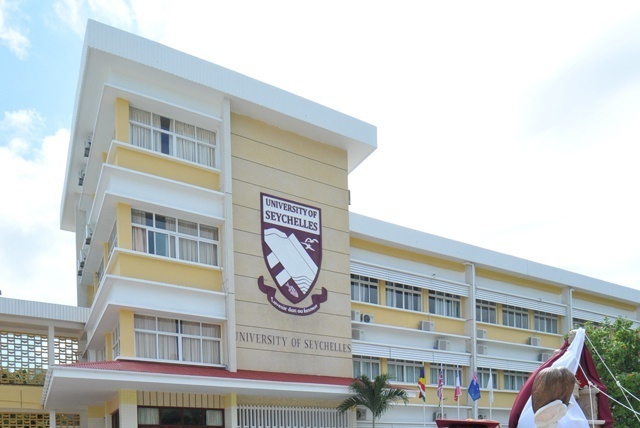 Le centre pour la paix de l’ancien président James Mancham inauguré à l'Université des Seychelles