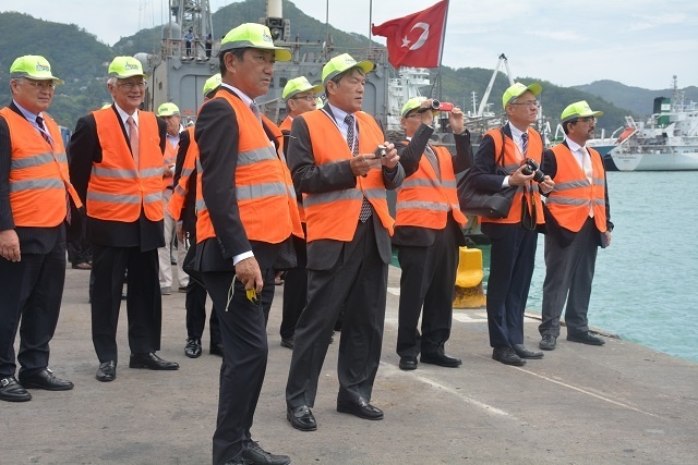 Une délégation japonaise aux Seychelles pour étudier le succès de Port Victoria.