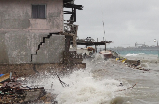 Pacific leaders to turn up heat on climate change