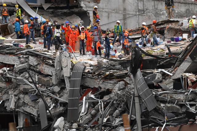 Five days on, hopes fade in Mexico City quake rescue operations