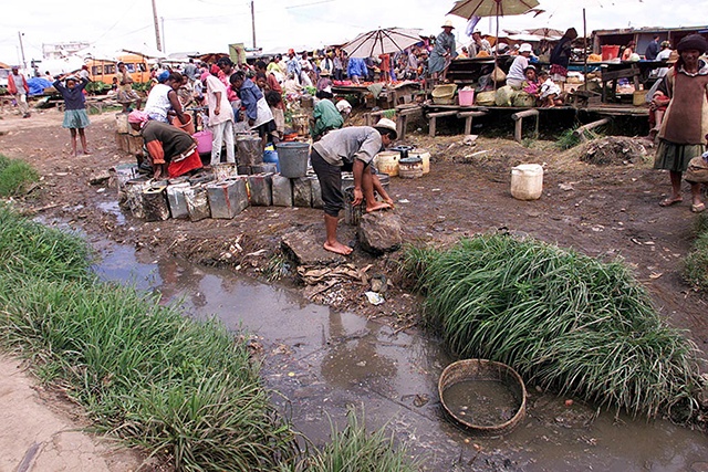 Madagascar: mesures d'urgence pour tenter d'enrayer une épidémie de peste