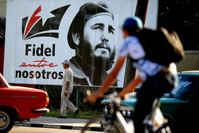 Cuba rend hommage à Fidel Castro, un an après sa mort