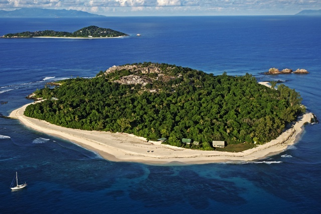 Seychelles’ Cousin Island celebrates 50th anniversary success: bringing warbler back from extinction