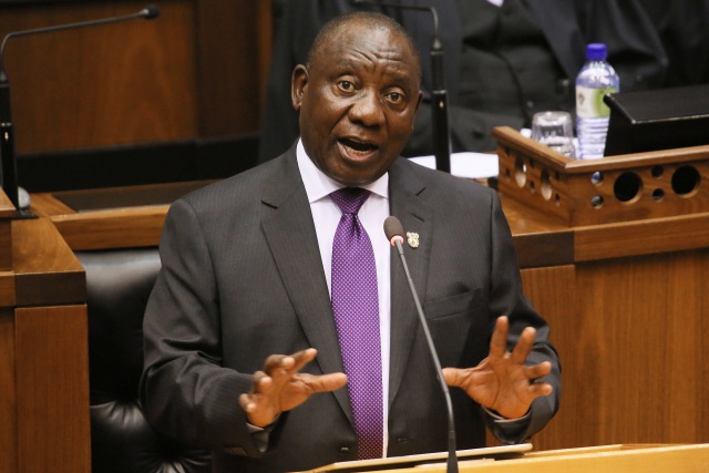 Ramaphosa targets graft, vows jobs in 'new dawn' for S.Africa