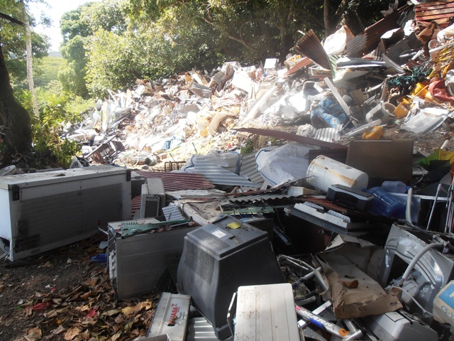 Industrial crusher to help lower volume of waste going into Seychelles' landfill