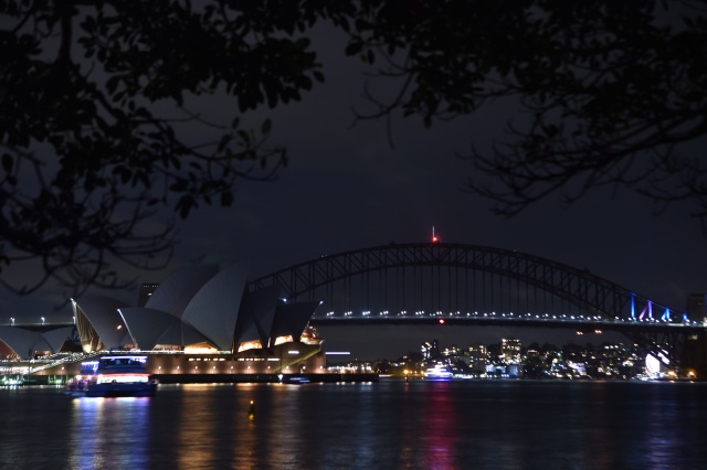 World cities go dark as global Earth Hour climate campaign kicks off