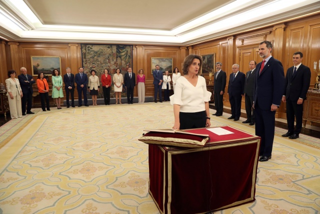 Spain swears in new cabinet with record number of women