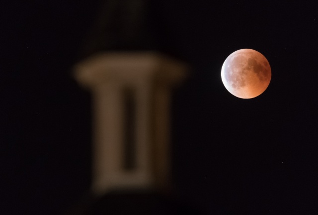 'Blood moon' dazzles skygazers in century's longest eclipse