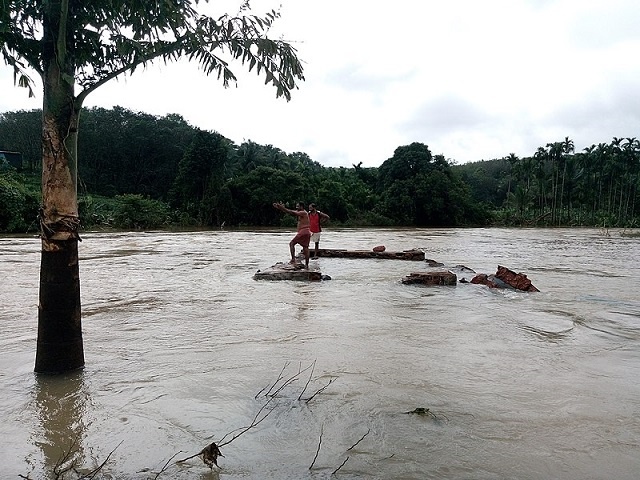 Money transfer company in Seychelles raising funds to help flood, landslide victims in India