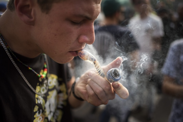 S.Africa's top court legalises personal, private cannabis use