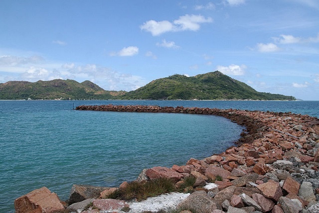 Fishermen on Seychellois island, Praslin, embrace self-imposed limits to boost fish stock