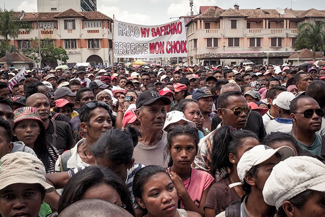 Présidentielle malgache: la victoire de Rajoelina contestée dans la rue