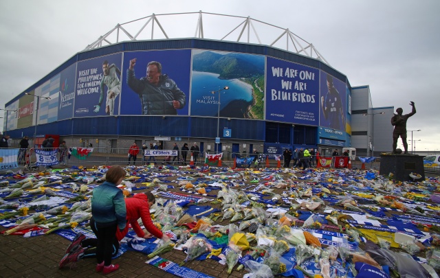 Underwater search for footballer Sala to start on Sunday