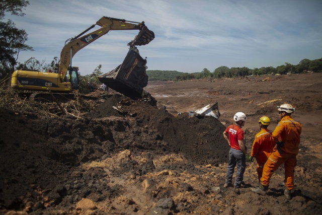 Deadly Brazil dam collapse raises fears of environmental woes