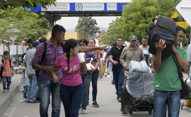 Humanitarian aid used as weapon in Maduro-Guaido conflict