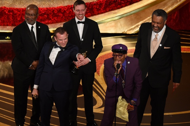 Oscars red carpet: old school glamour, loads of pink, stylish men