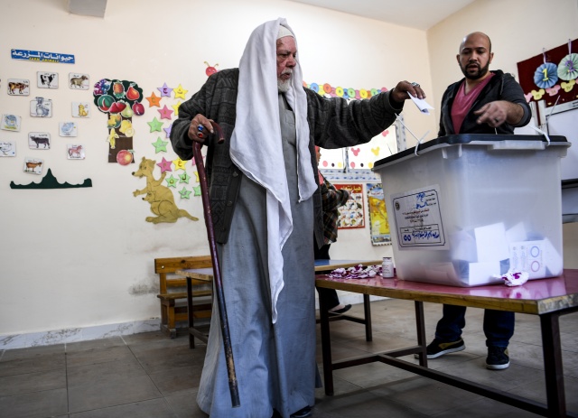 Egyptians vote in referendum to extend Sisi's rule