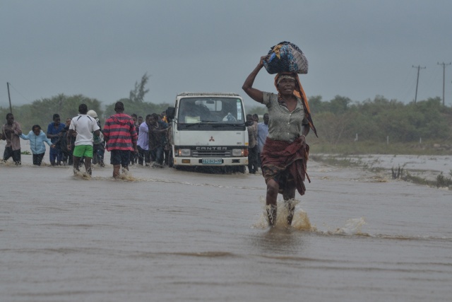 38 killed as floods worsen in Mozambique after second cyclone