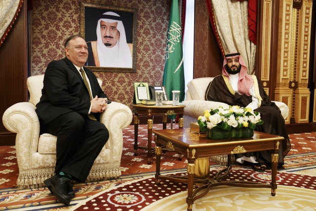 Pompeo meets Saudi rulers on Iran crisis