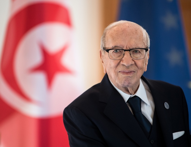 Uncertainty for Tunisia as president dies at 92