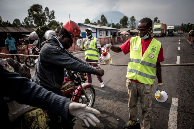 DR Congo makes new push to fight year-old Ebola epidemic