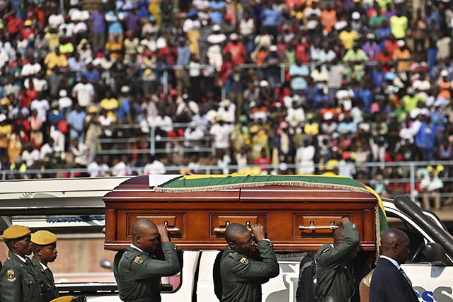 L'ex-président Mugabe sera finalement enterré avec les "héros" de la nation