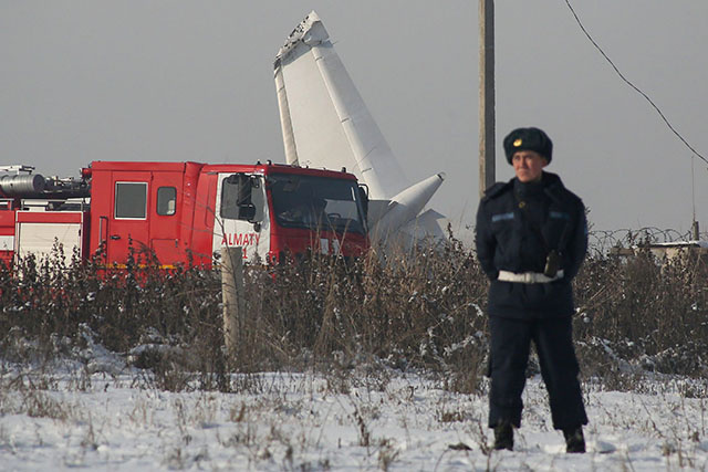 Un avion s'écrase au Kazakhstan, au moins 14 morts