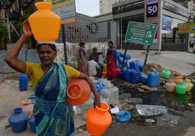 India suffers hottest decade on record